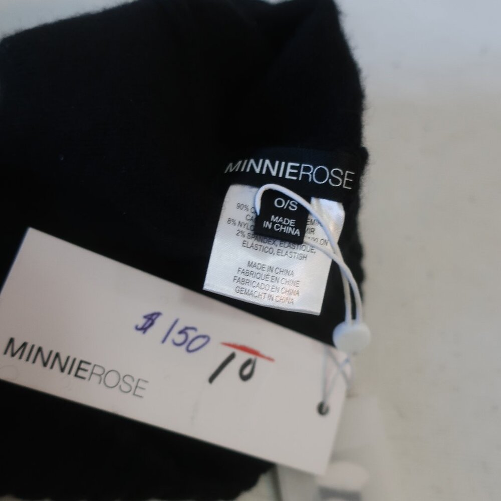 NWT Womens Minnie Rose Cashmere Blend Black Beanie Hat W/Patches O/S - Picture 4 of 4